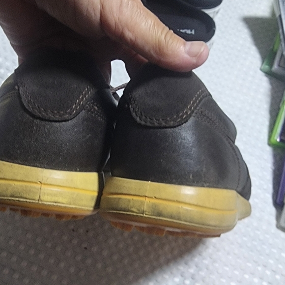 ECCO EUC MENS SIZE 40 eur 7 US BROWN RUB NUB LEATHER SNEAKERS SHOES - Picture 6 of 10